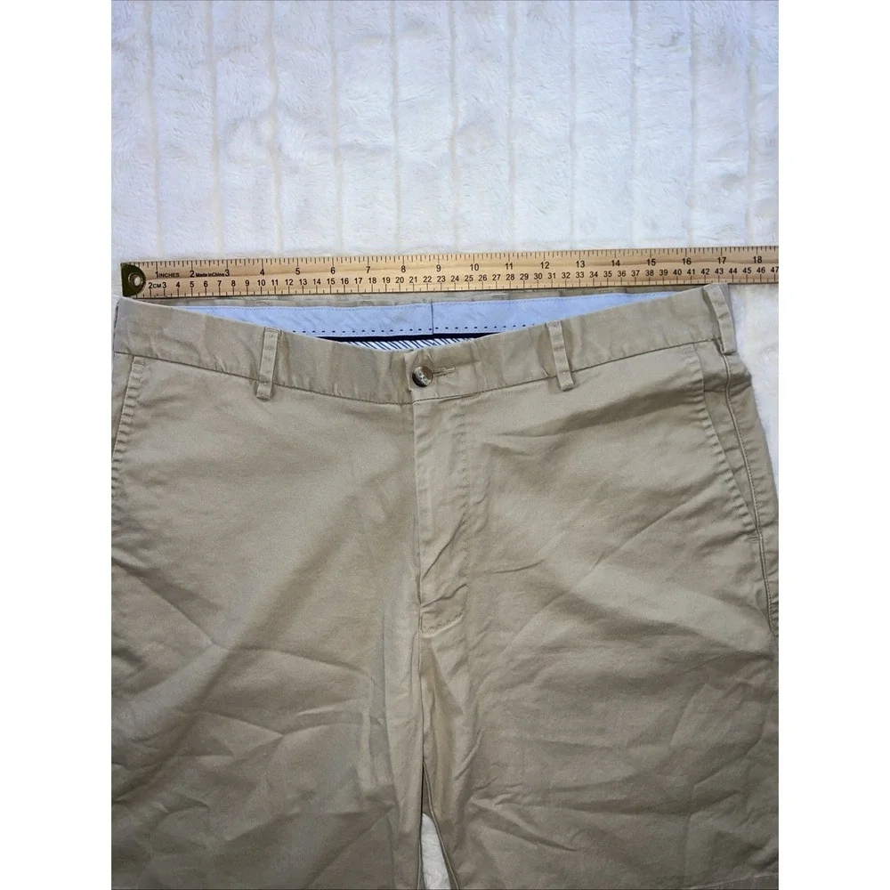 Peter Millar Mens Shorts Pima Cotton Blend Size 35 Beige Khaki Flat Front Chino